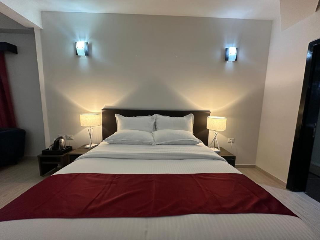 Hotel Belle Vie Kinszasa Zewnętrze zdjęcie